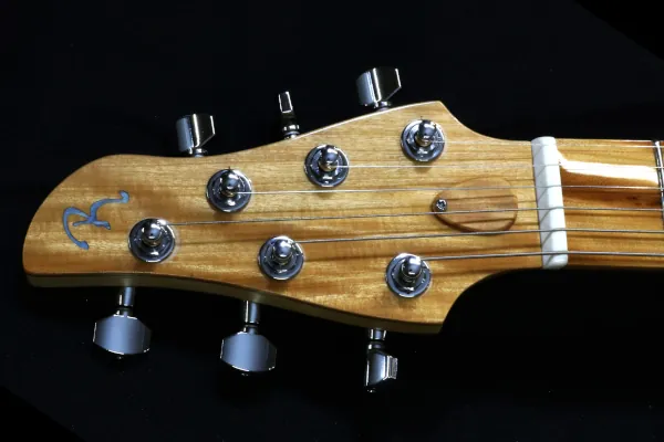 headstock guitarra Sintonia RGil guitars