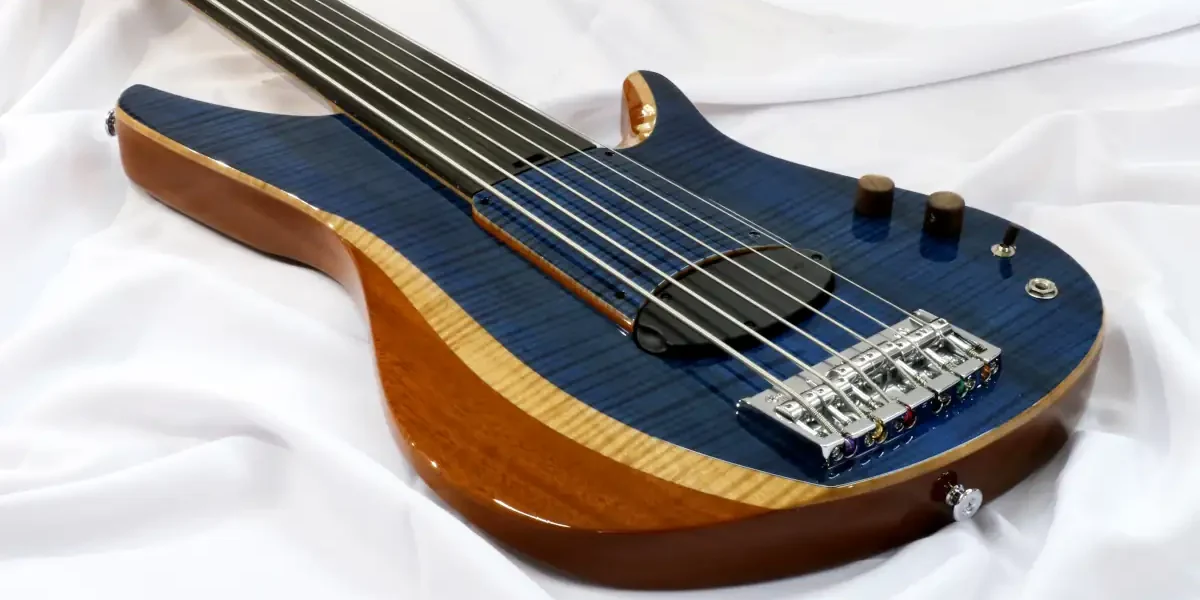 baixos rgil guitars - sweetheart bass