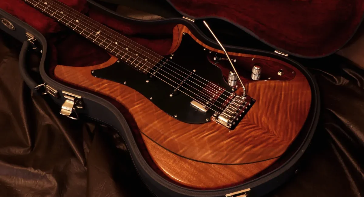 guitarra sintonia feita pelo luthier rgil guitars